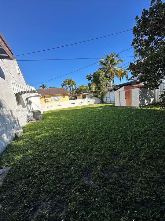 For Sale: $585,000 (3 beds, 2 baths, 1492 Square Feet)