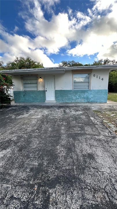 En Renta: $2,200 (2 camas, 1 baños, 900 Pies cuadrados)