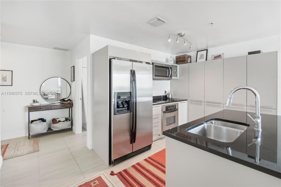 En Venta: $565,000 (2 camas, 2 baños, 1180 Pies cuadrados)