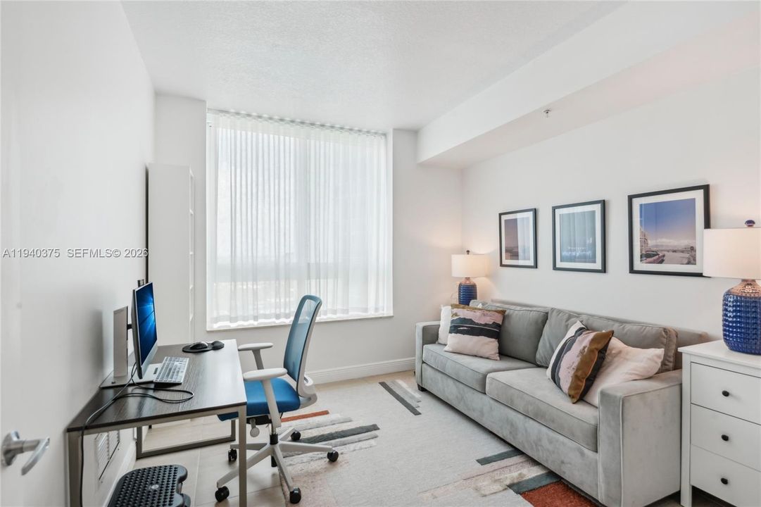 En Venta: $565,000 (2 camas, 2 baños, 1180 Pies cuadrados)