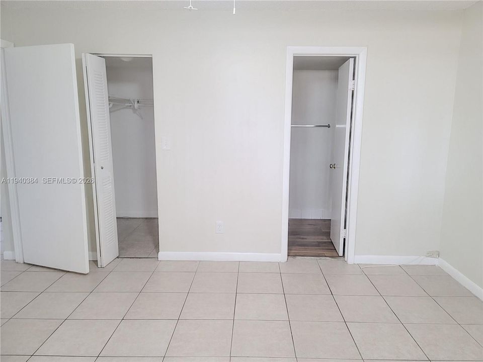 В аренду: $1,850 (2 спален, 2 ванн, 963 Квадратных фут)