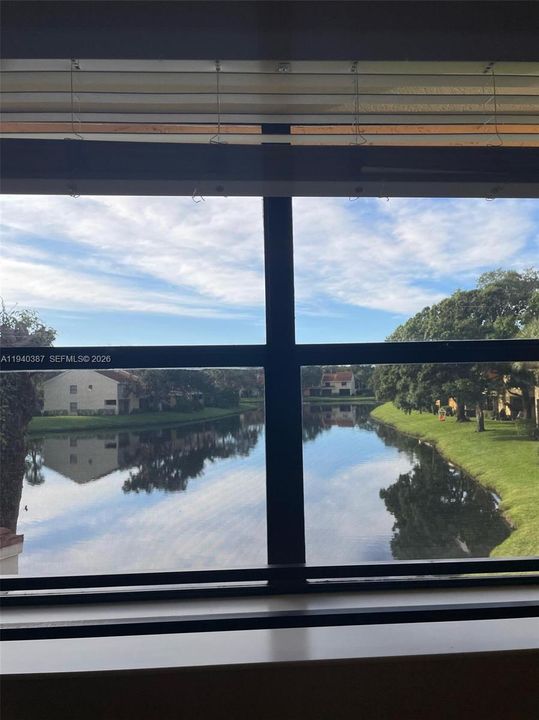 En Renta: $2,400 (2 camas, 2 baños, 1213 Pies cuadrados)