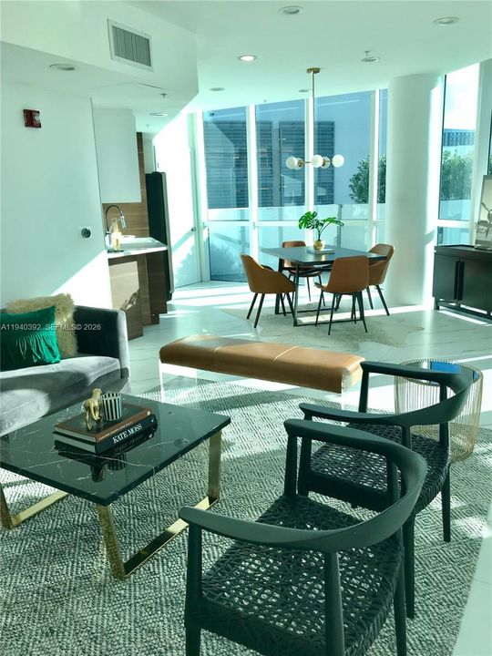 На продажу: $539,000 (2 спален, 2 ванн, 1007 Квадратных фут)