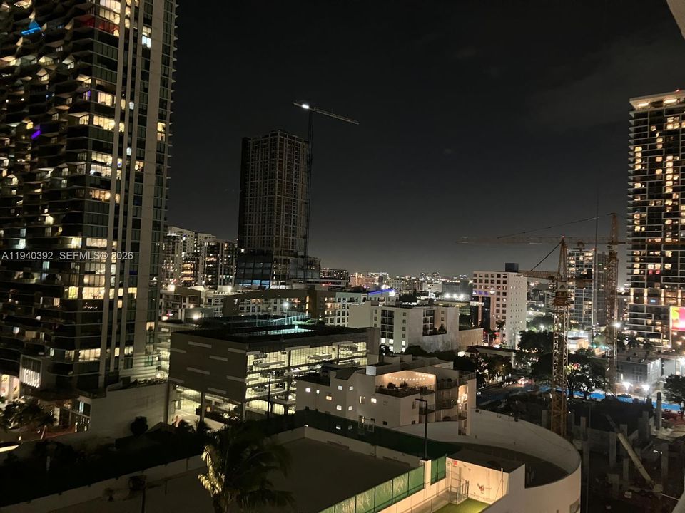 На продажу: $539,000 (2 спален, 2 ванн, 1007 Квадратных фут)