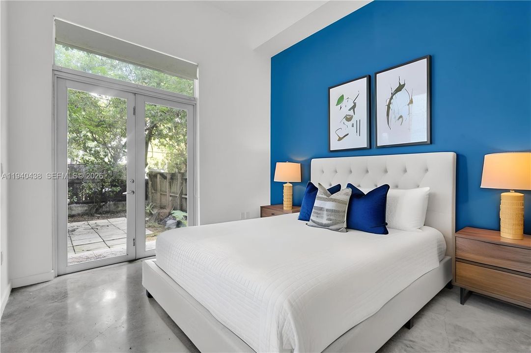 出租: $2,600 (2 贝兹, 2 浴室, 1025 平方英尺)