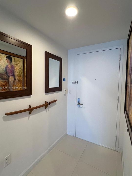 En Venta: $679,500 (1 camas, 1 baños, 984 Pies cuadrados)