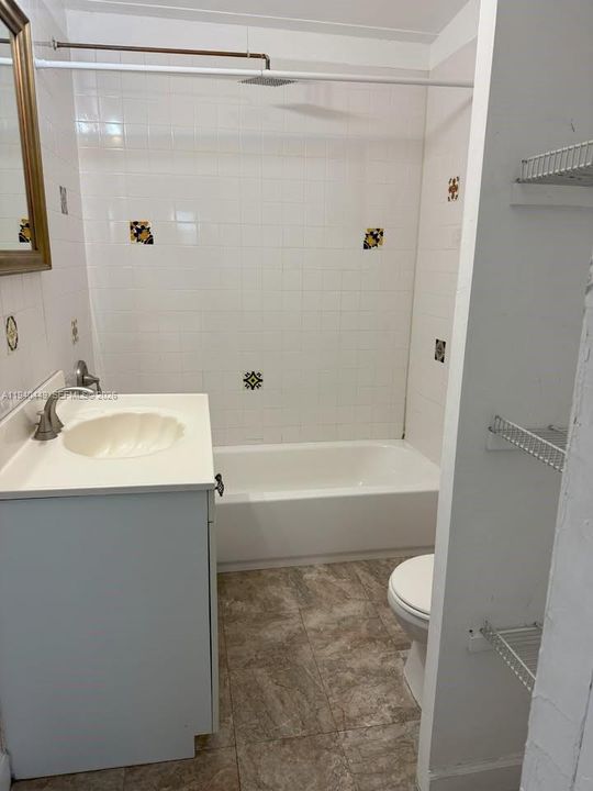 В аренду: $1,800 (2 спален, 2 ванн, 0 Квадратных фут)