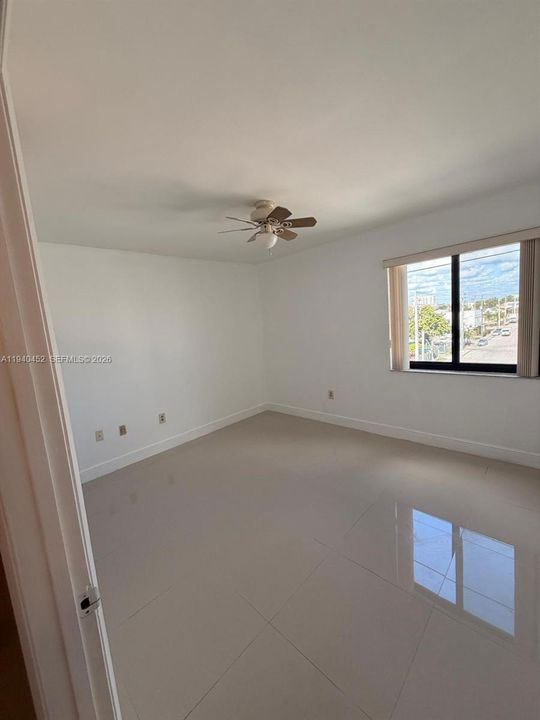 В аренду: $1,900 (1 спален, 1 ванн, 680 Квадратных фут)