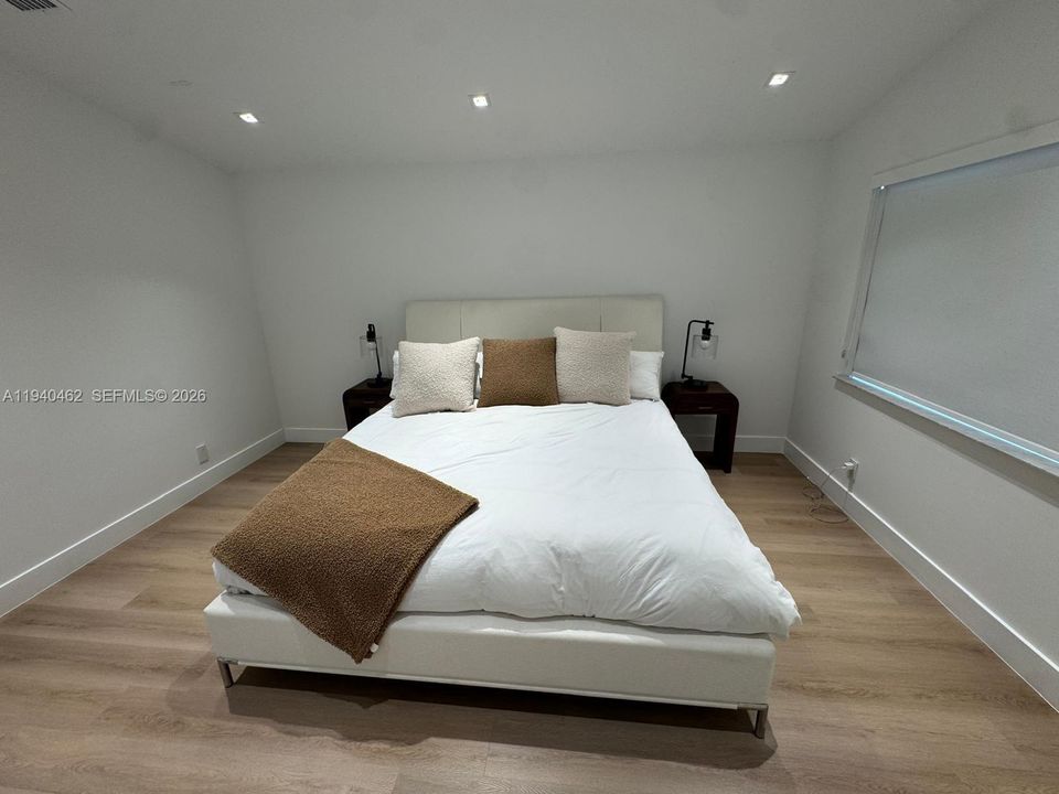 В аренду: $7,500 (4 спален, 3 ванн, 2015 Квадратных фут)