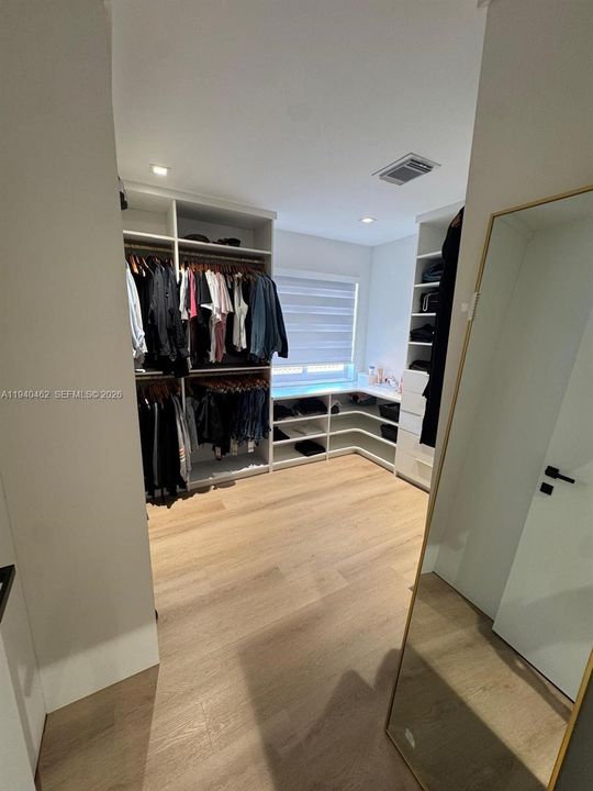 В аренду: $7,500 (4 спален, 3 ванн, 2015 Квадратных фут)