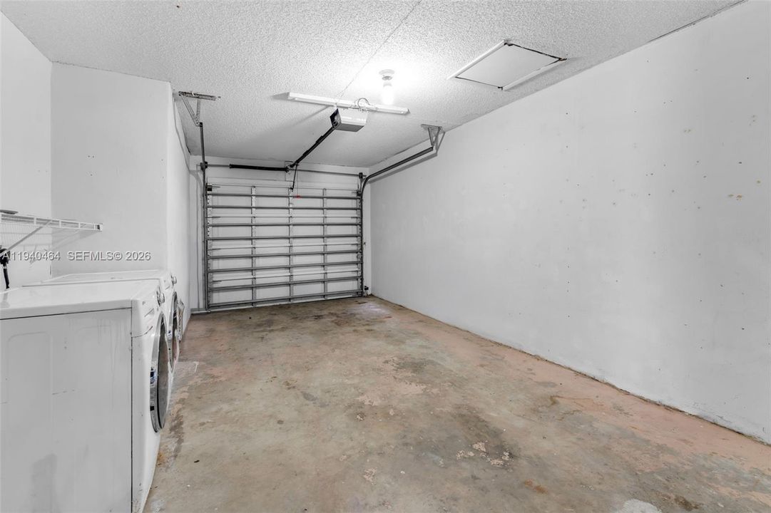 En Venta: $571,300 (3 camas, 2 baños, 1667 Pies cuadrados)