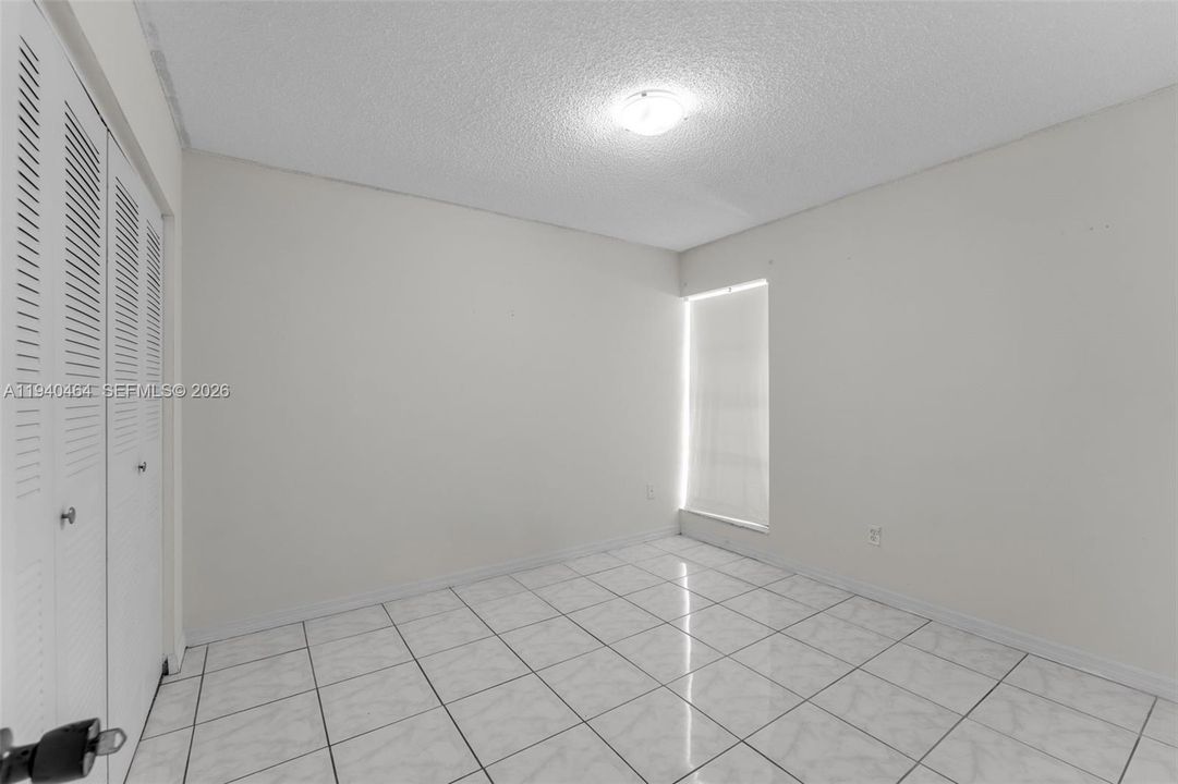 En Venta: $571,300 (3 camas, 2 baños, 1667 Pies cuadrados)