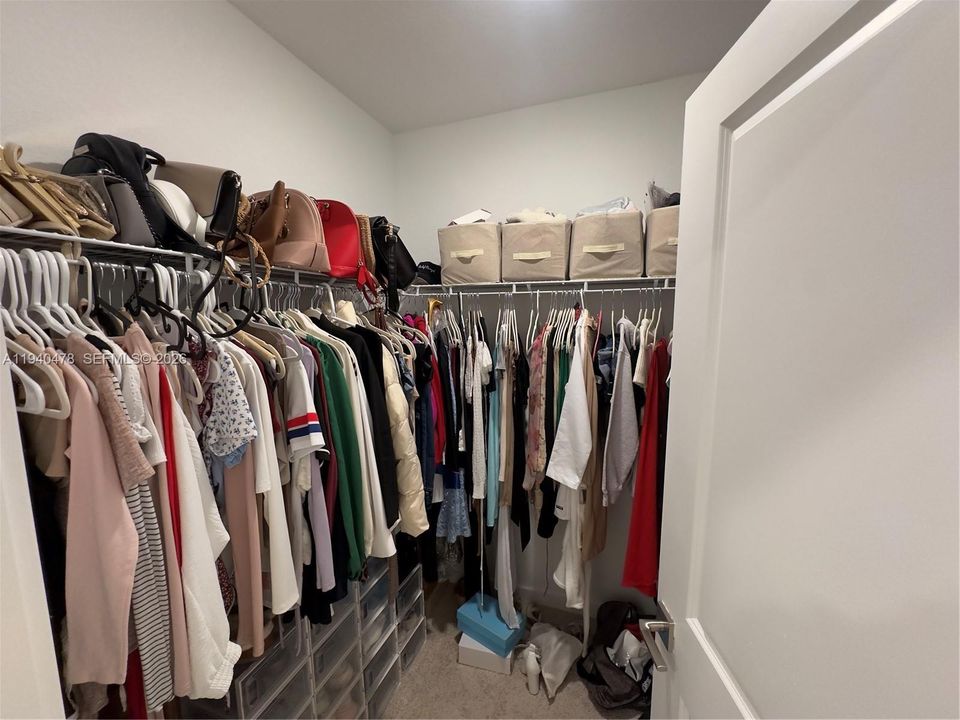 For Rent: $3,850 (4 beds, 2 baths, 1826 Square Feet)