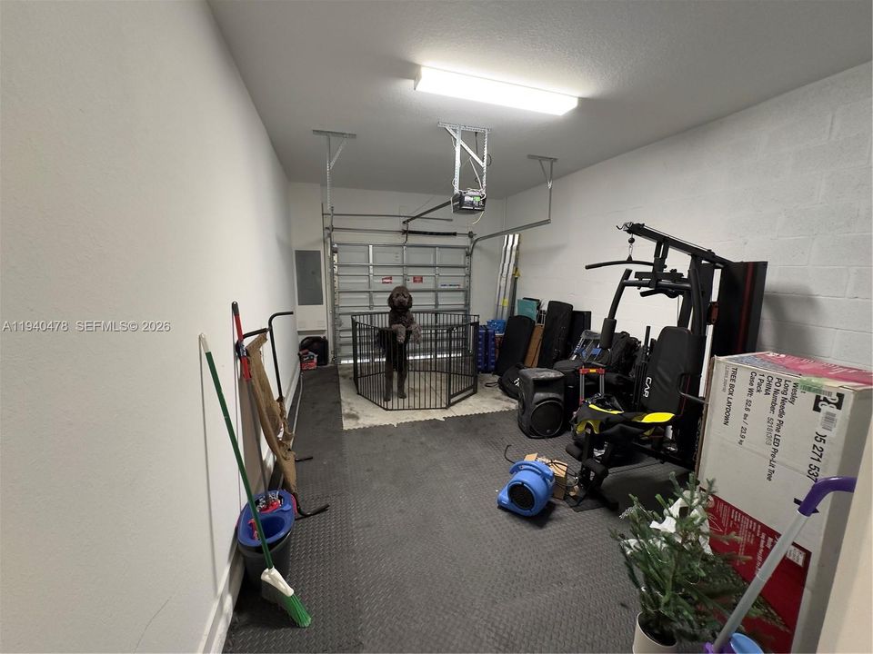 For Rent: $3,850 (4 beds, 2 baths, 1826 Square Feet)