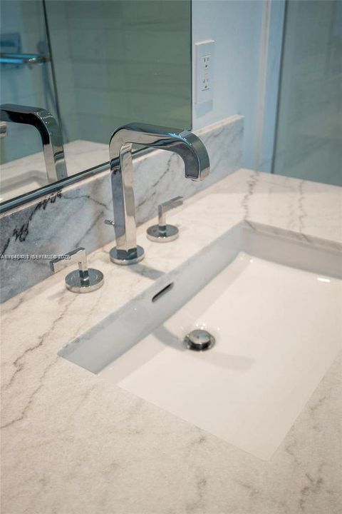 В аренду: $4,400 (1 спален, 1 ванн, 680 Квадратных фут)