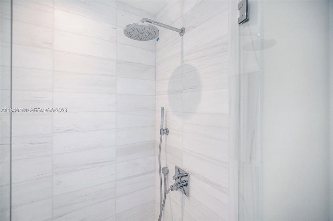 В аренду: $4,400 (1 спален, 1 ванн, 680 Квадратных фут)