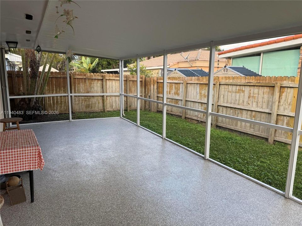 For Sale: $685,000 (3 beds, 2 baths, 1809 Square Feet)