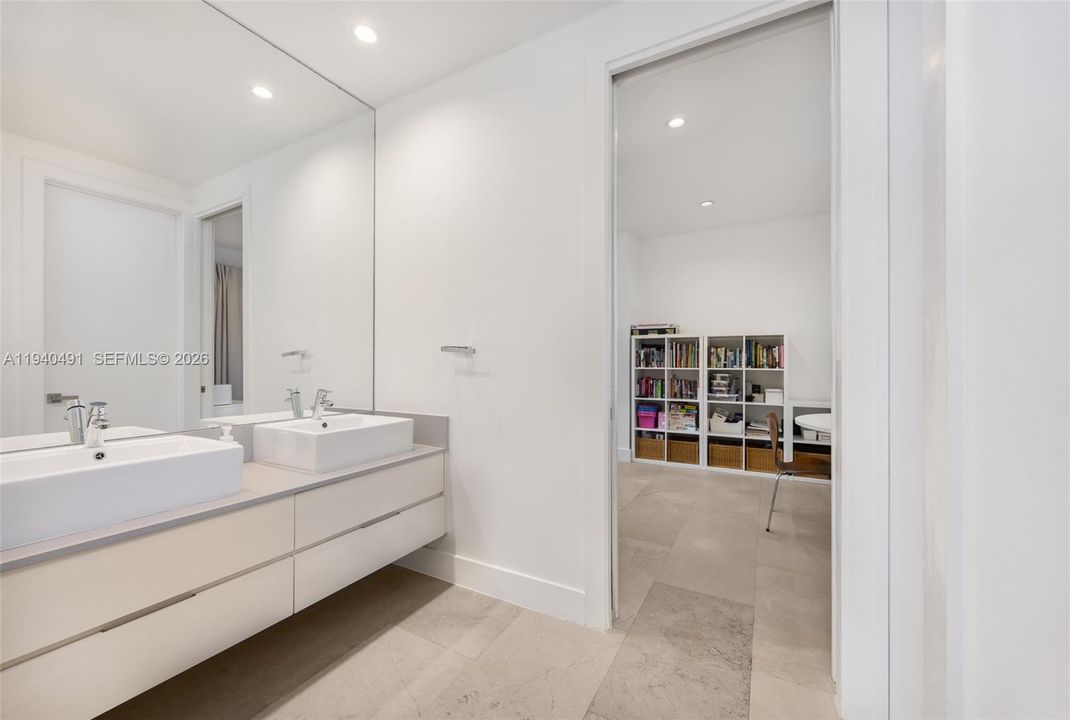 For Sale: $3,750,000 (4 beds, 4 baths, 3334 Square Feet)