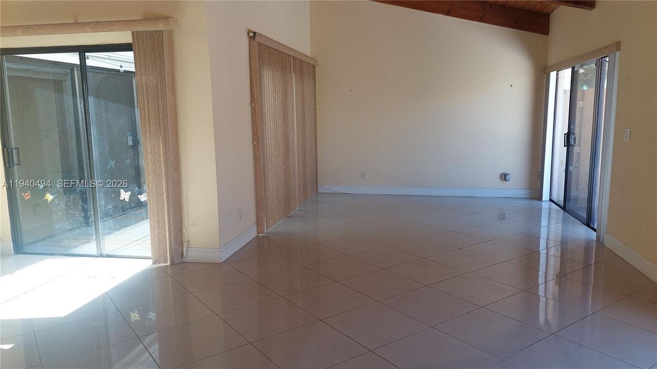 En Renta: $3,100 (2 camas, 2 baños, 1680 Pies cuadrados)