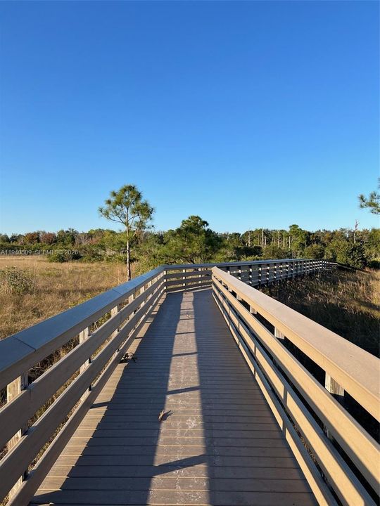 En Venta: $895,000 (3 camas, 2 baños, 1914 Pies cuadrados)