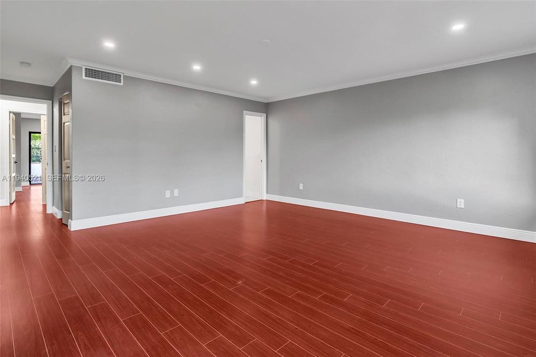 For Rent: $4,000 (2 beds, 2 baths, 1780 Square Feet)