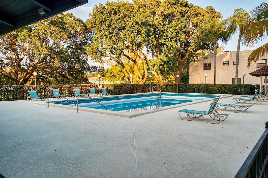 For Rent: $4,000 (2 beds, 2 baths, 1780 Square Feet)