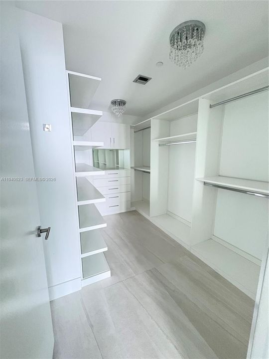 В аренду: $6,200 (2 спален, 3 ванн, 1223 Квадратных фут)