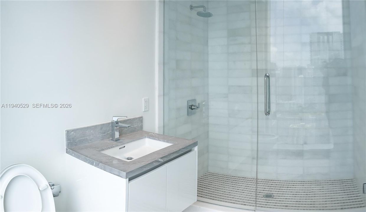 En Renta: $30,000 (4 camas, 6 baños, 3788 Pies cuadrados)