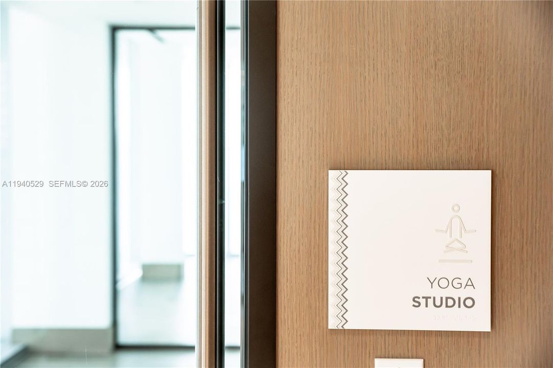 En Renta: $30,000 (4 camas, 6 baños, 3788 Pies cuadrados)