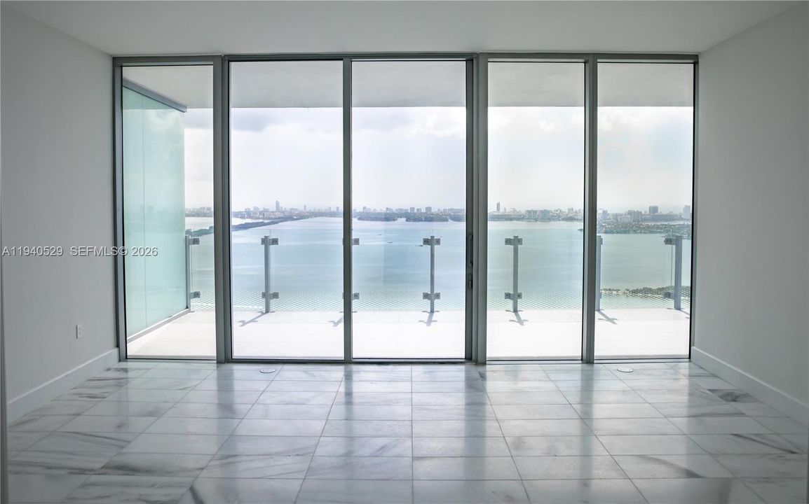 En Renta: $30,000 (4 camas, 6 baños, 3788 Pies cuadrados)