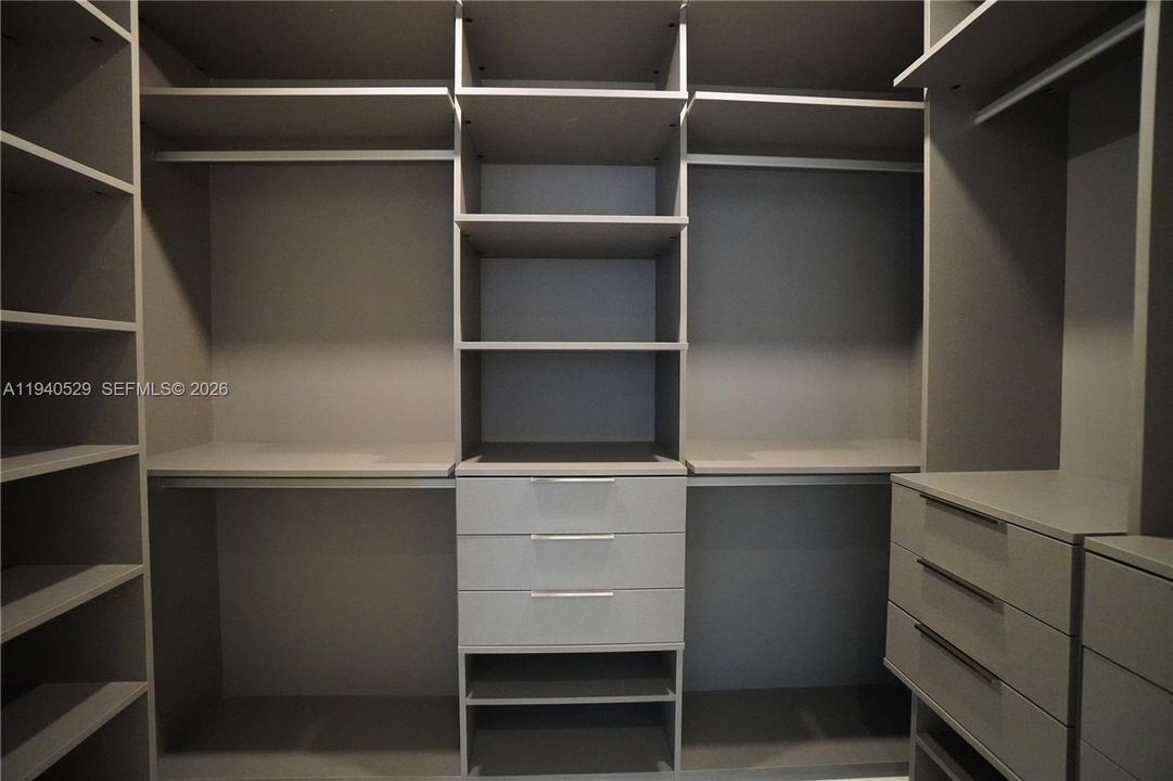 En Renta: $30,000 (4 camas, 6 baños, 3788 Pies cuadrados)