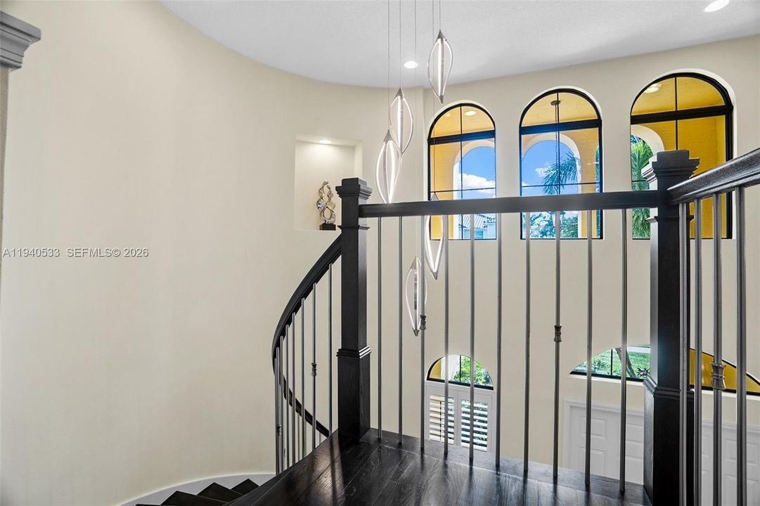 待售: $1,750,000 (5 贝兹, 4 浴室, 4160 平方英尺)