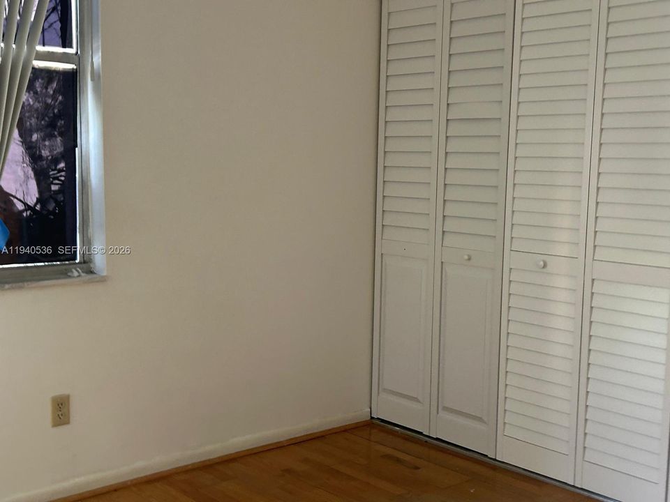 待售: $160,000 (3 贝兹, 2 浴室, 1483 平方英尺)