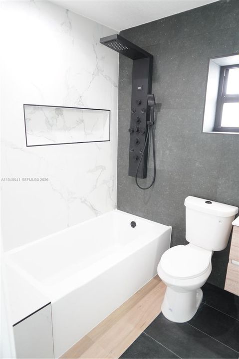 En Renta: $5,950 (5 camas, 4 baños, 2150 Pies cuadrados)