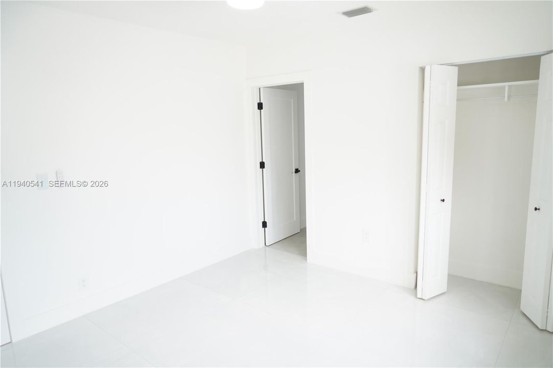 En Renta: $5,950 (5 camas, 4 baños, 2150 Pies cuadrados)