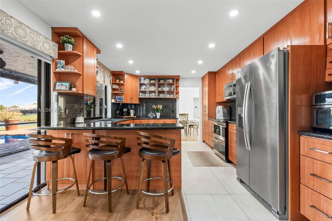 En Venta: $1,179,000 (4 camas, 4 baños, 2658 Pies cuadrados)