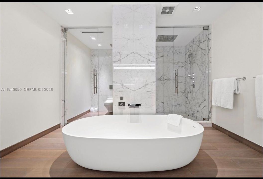 En Venta: $12,900,000 (3 camas, 3 baños, 3581 Pies cuadrados)