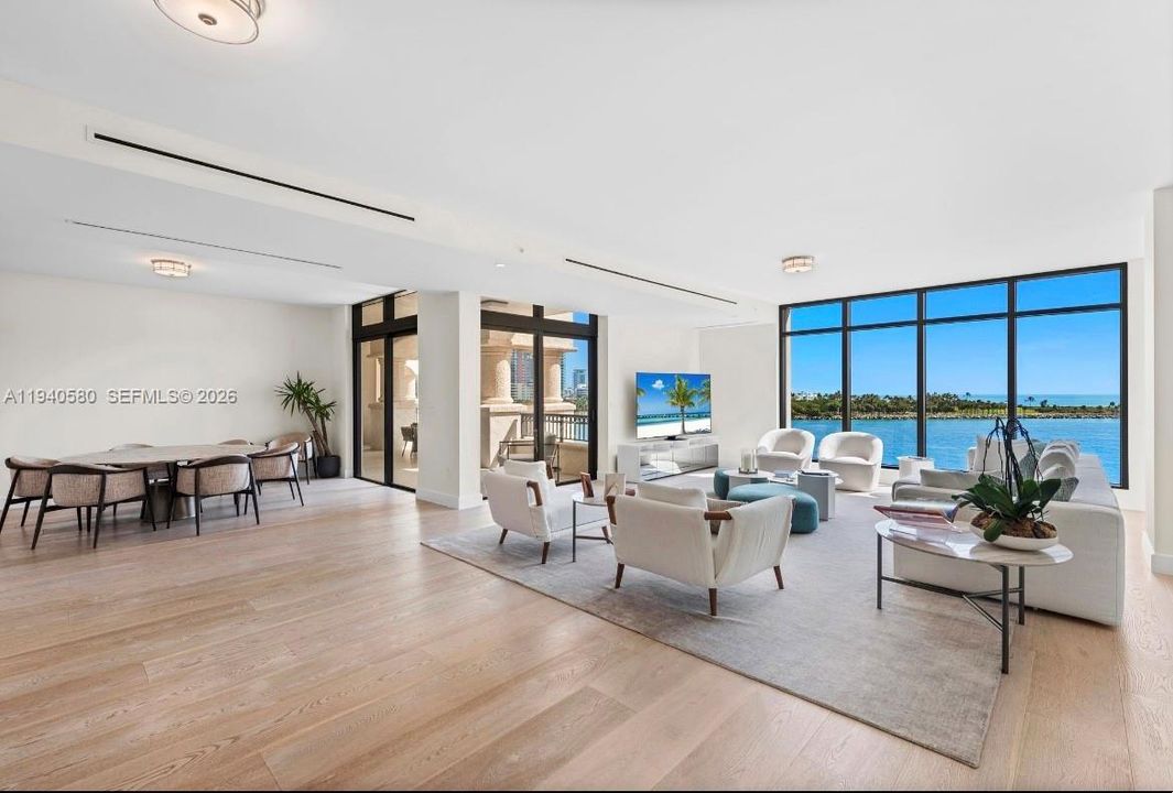 En Venta: $12,900,000 (3 camas, 3 baños, 3581 Pies cuadrados)