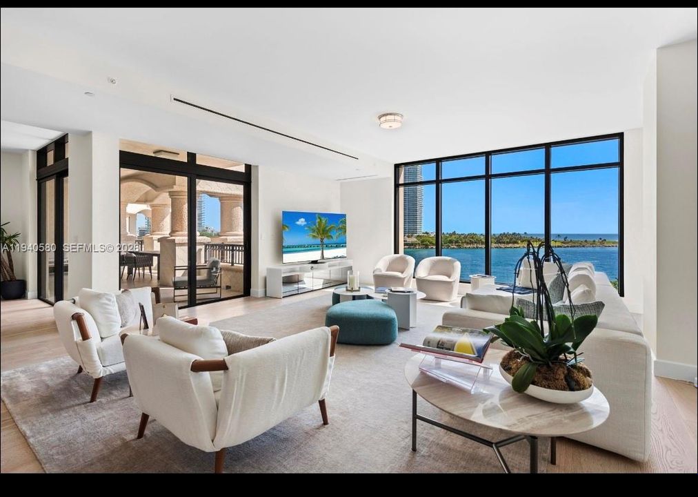En Venta: $12,900,000 (3 camas, 3 baños, 3581 Pies cuadrados)