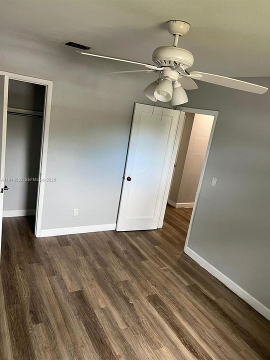 出租: $2,700 (3 贝兹, 1 浴室, 793 平方英尺)