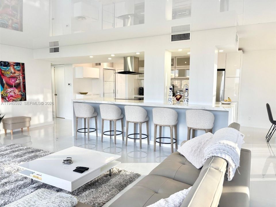 待售: $599,000 (2 贝兹, 2 浴室, 1430 平方英尺)