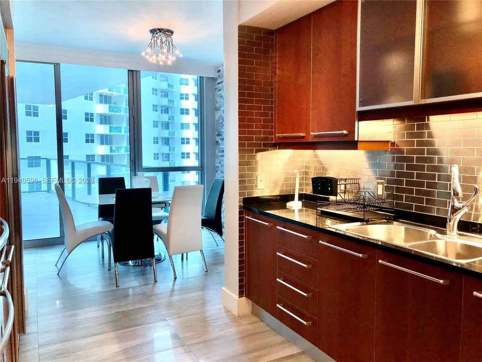 For Rent: $10,000 (3 beds, 3 baths, 2308 Square Feet)