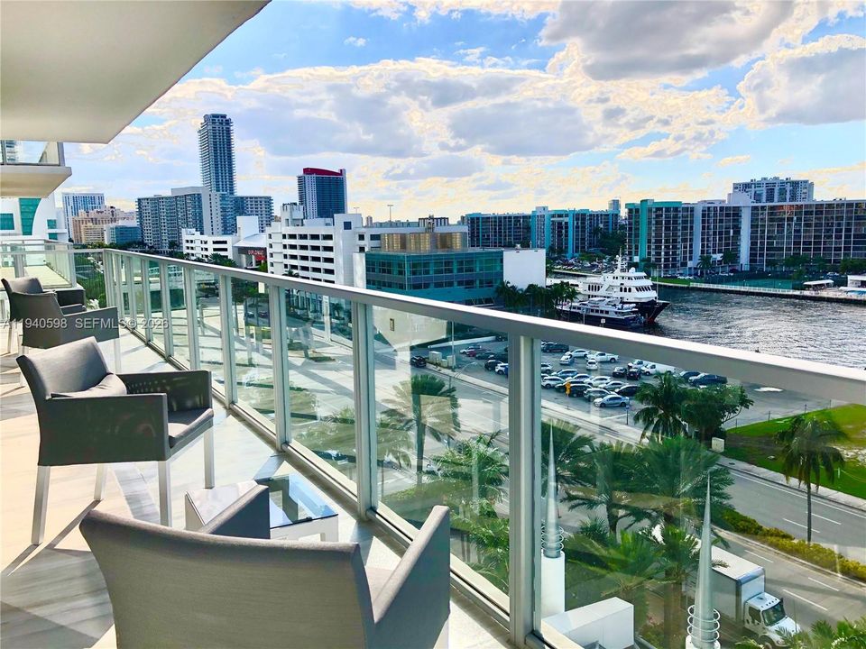 For Rent: $10,000 (3 beds, 3 baths, 2308 Square Feet)