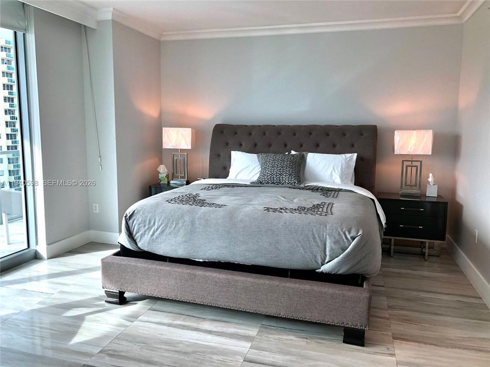 For Rent: $10,000 (3 beds, 3 baths, 2308 Square Feet)