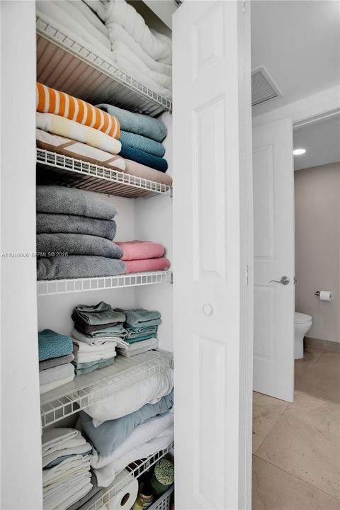 En Renta: $3,400 (2 camas, 2 baños, 1007 Pies cuadrados)