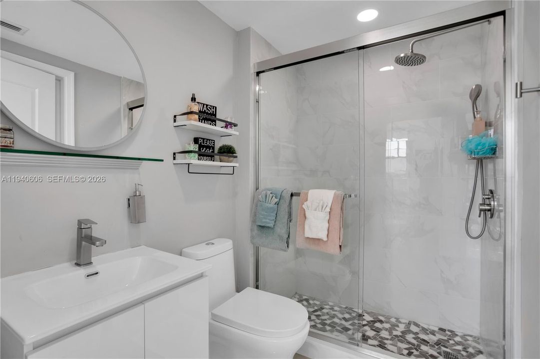 En Renta: $3,400 (2 camas, 2 baños, 1007 Pies cuadrados)