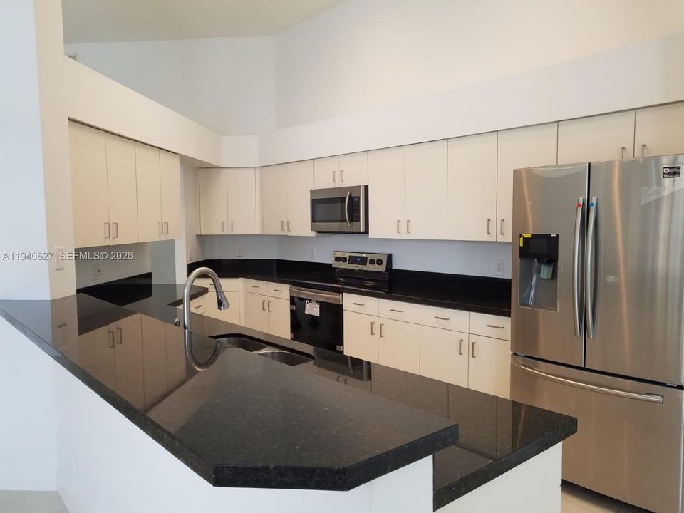 В аренду: $6,500 (4 спален, 3 ванн, 2948 Квадратных фут)