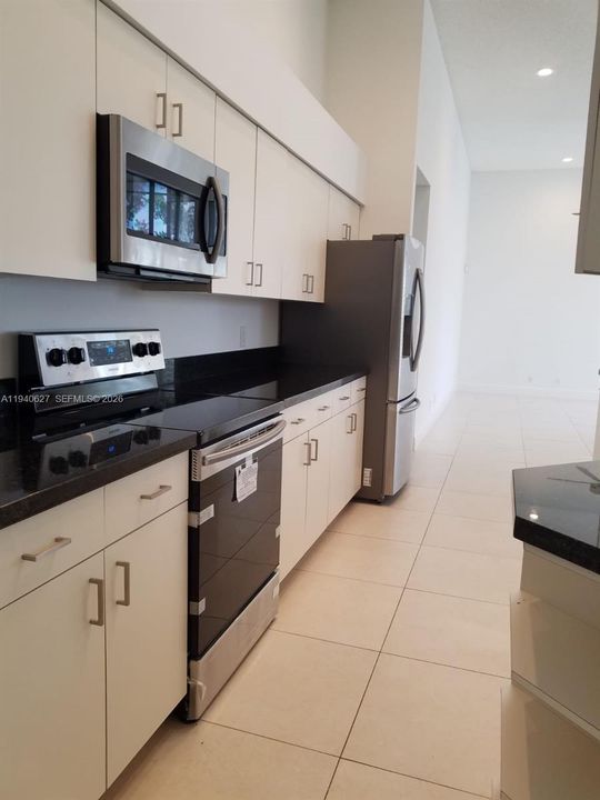 В аренду: $6,500 (4 спален, 3 ванн, 2948 Квадратных фут)