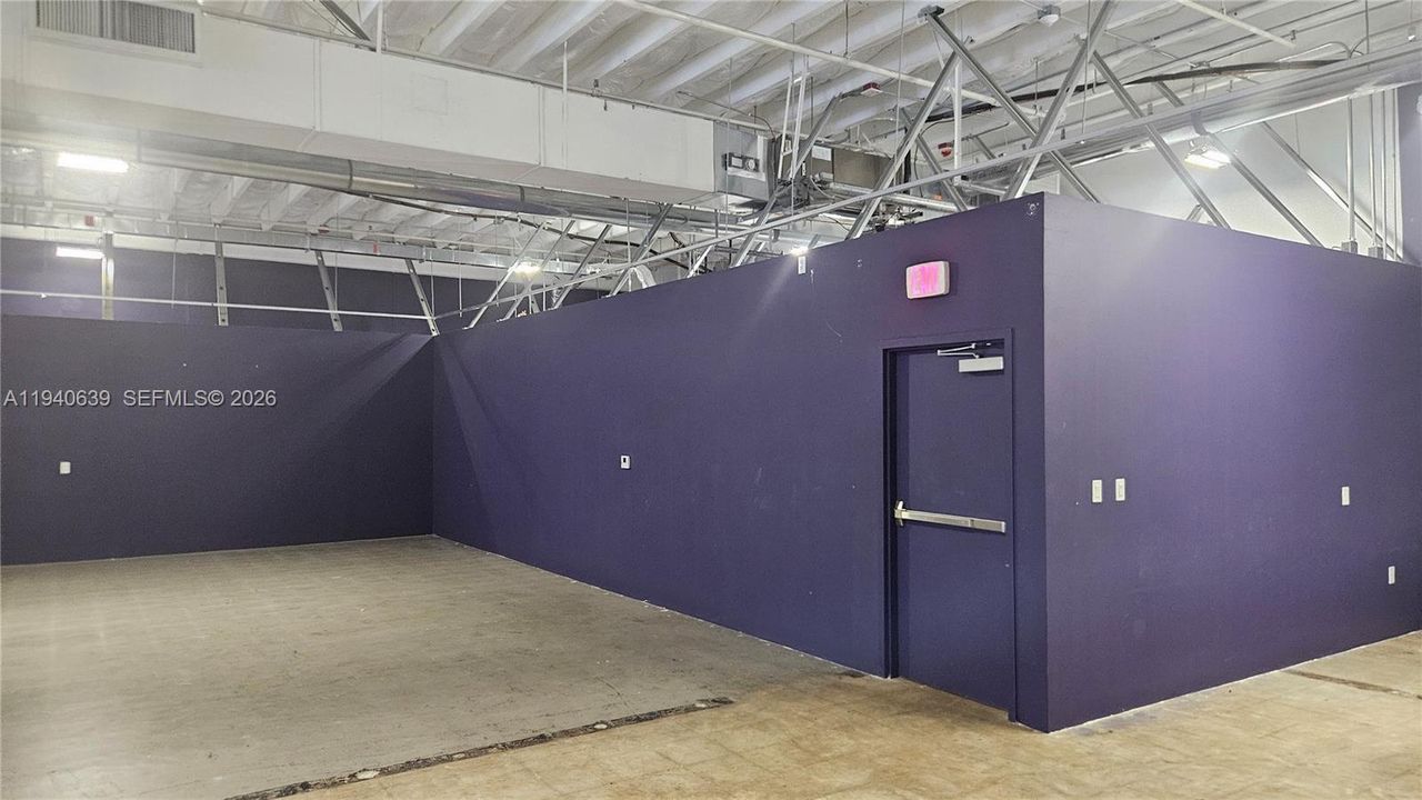 出租: $35 (0 贝兹, 0 浴室, 0 平方英尺)