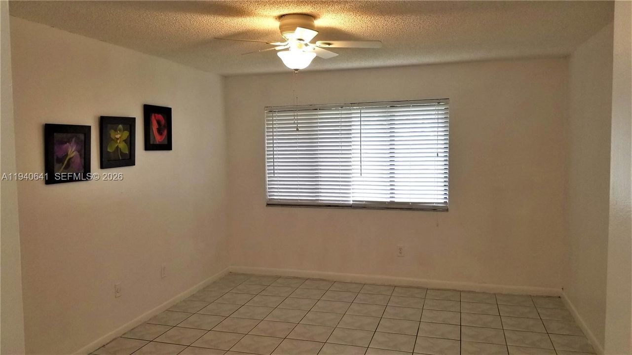 For Rent: $2,595 (3 beds, 2 baths, 1358 Square Feet)